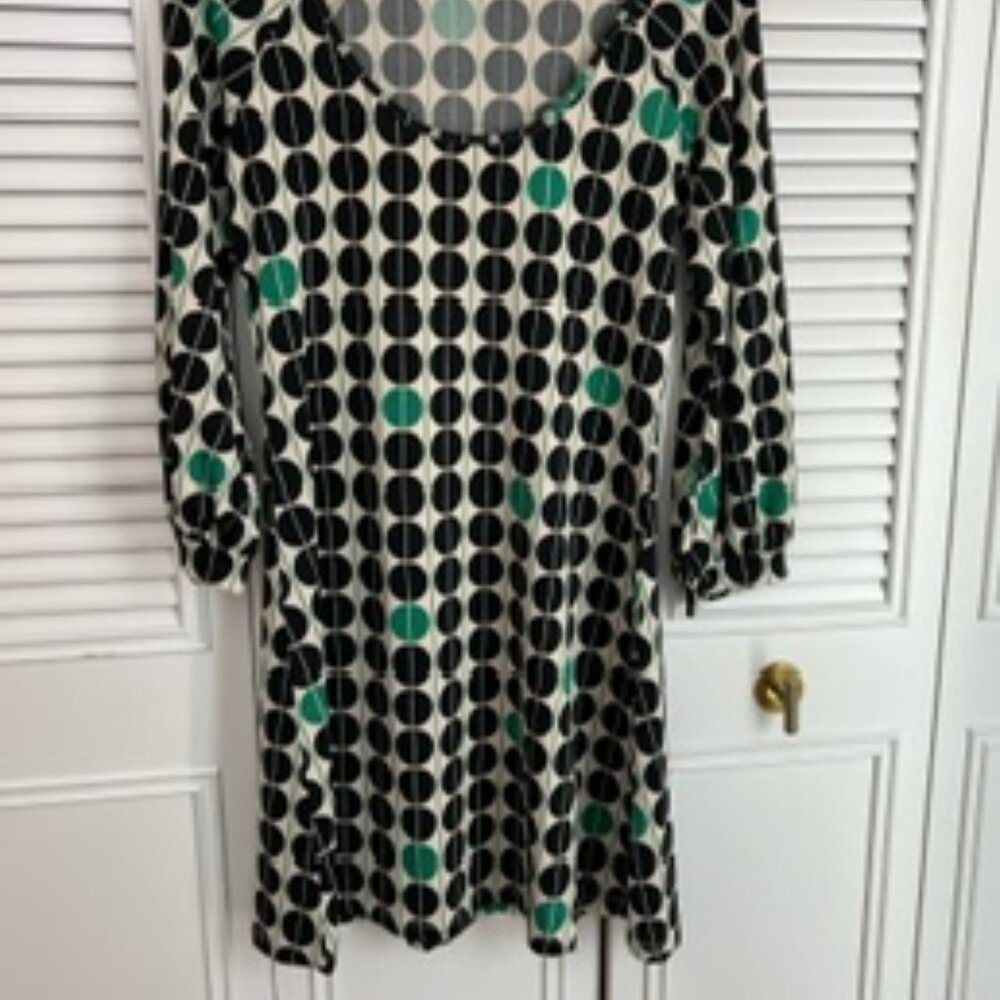 Maxsport Size XS Black, Beige, and Green Geometric Pattern Dress